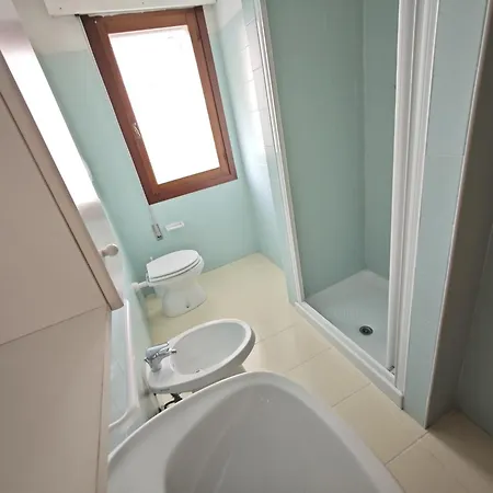 Bright Top-floor Near The Sea *